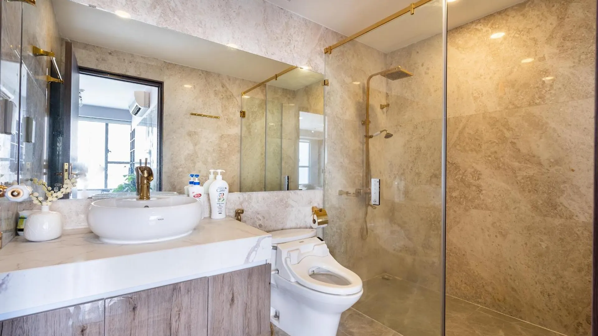 Rivergate Luxury Apartment Ho Chi Minh City